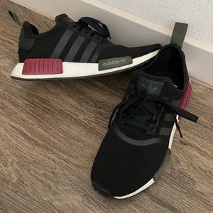 Adidas nmd r1 men’s shoes size 8